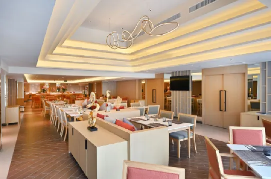 M Pattaya Hotel Отели рядом с достопримечательностью «Береговая дорога»