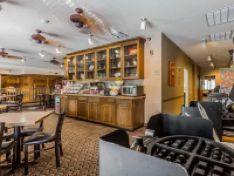 コンフォート スイーツ ブーン ブーンのホテル