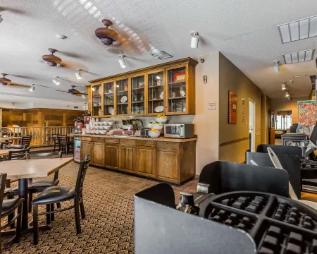 Comfort Suites Boone - University Area Отели рядом с достопримечательностью «Аппалачский государственный университет»