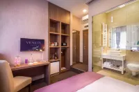 Veneti Suites