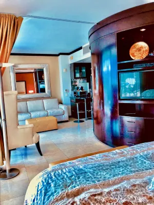 Apartment at de Soleil Hotel on Ocean Drive Hotel in zona Parco South Pointe