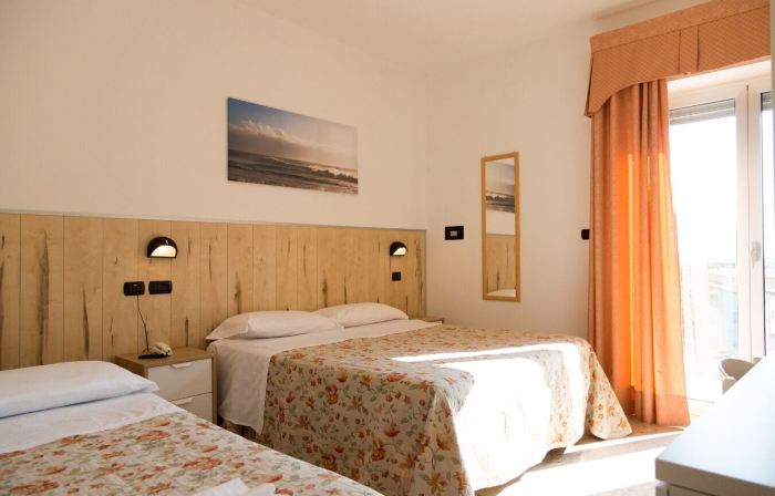 Hotel Saint Tropez - Pineto