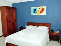 Machado´s Plaza Hotel Hotels near Umarizal