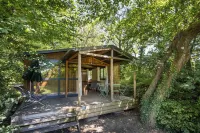 Camping de Lyon Hôtels à proximité de : L'École LDLC