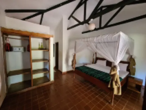 허니 뱃저 로지  호텔