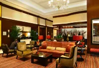 Luxury Suites International at the Signature