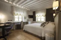 Albergo Celide Hotels in Lucca