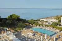 Tui Blue Victoria Menorca - Private Pools