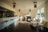 Gray Manor Hotel - Quầy Bar