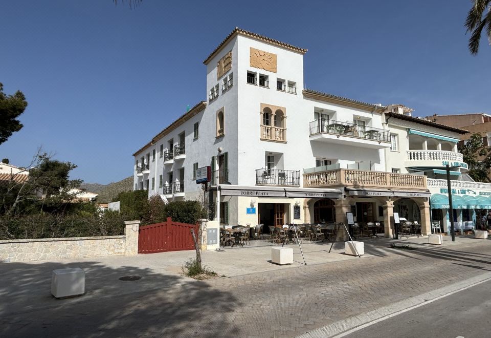 hotel overview picture