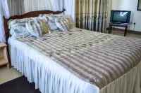 Platinum Hotels Mombasa - parking