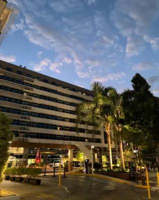 Blue Tree Premium Verbo Divino - Nações Unidas Hotel di 