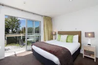 센추리 파크 모터 로지