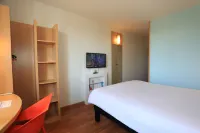 Ibis Aurillac Hotels in Aurillac
