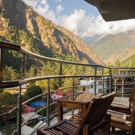 Jungle by sturmfrei Kasol