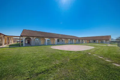 Americas Best Value Inn Bonham