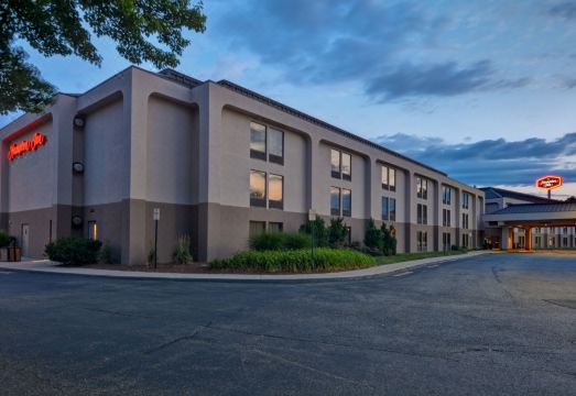 햄프턴 인 밀퍼드 대표 이미지