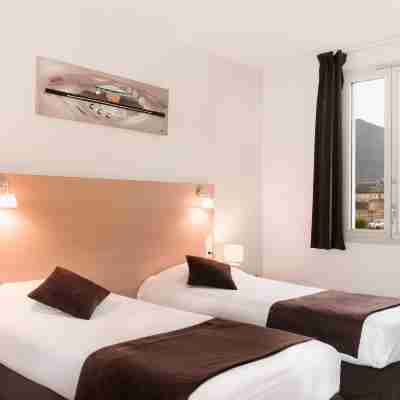 Carré Py' Hôtel Rooms