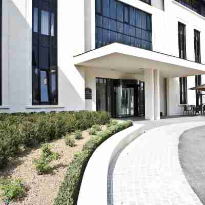 Best Western Plus Hotel des Francs Hotel Exterior