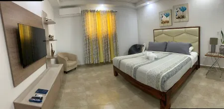 Hotel Coronado Inn Отели в г. Чаме