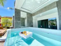 Pousada Villa del Sol - مسبح