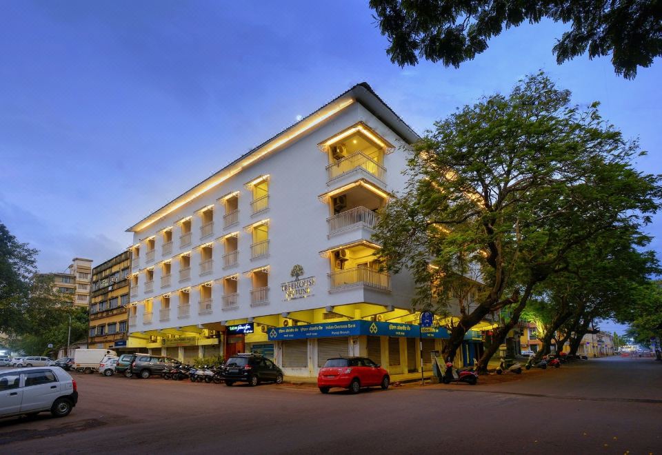 hotel overview picture