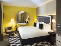 Boutique Hotel des XV Hotels near Le Jardin des Deux Rives