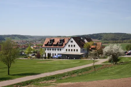 Landhotel Geiselwind Отели в г. Гайзельвинд