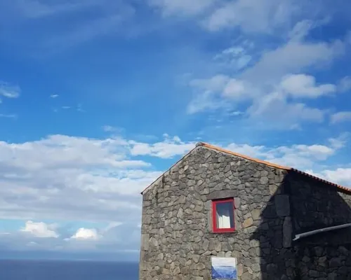 Sara Village Hotels in Pico Island