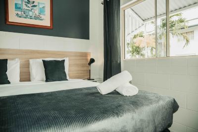 その他 ケアンズ クイーンズ コートの写真