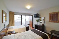 호텔 세뇨리얼 리마 미라플로레스 호텔