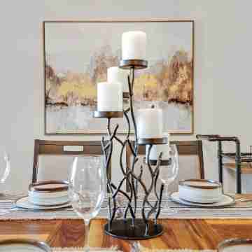 Luxe Central Scottsdale 4 Bdrm w Backyard Oasis Dining/Meeting Rooms