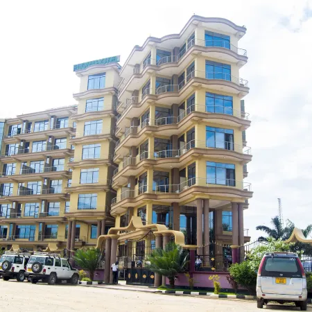 Flomi Hotel
