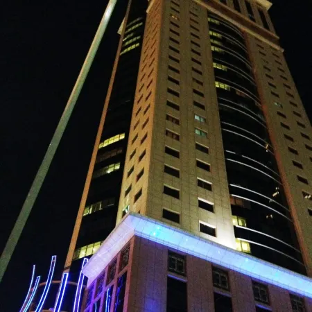 Magnum Hotel & Suites West Bay