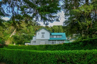 Brockenhurst Bungalow Hotels in Nuwara Eliya