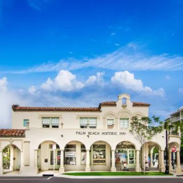 Palm Beach Historic Inn Hotels near Worth Avenue