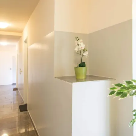 Batu Apart Hotel