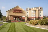Hampton Inn & Suites Cleveland-Southeast/Streetsboro Hotels near Walgreens