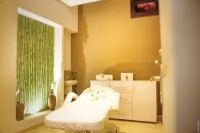 The Streamliner Hotel Apartment - spa