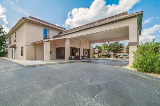 羅德威酒店 格林伍德酒店