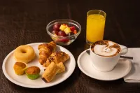 Hotel Plaza - breakfast
