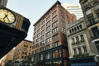 Kinley Cincinnati Downtown, a Tribute Portfolio Hotel Các khách sạn gần American Jewish Archives