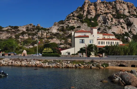 尼多達圖依拉酒店