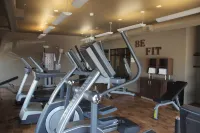 Teddy's Residential Suites Watford City - Gym