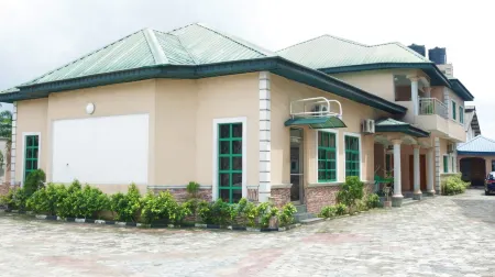 Daneto Hotel Отели в г. Порт-Харкорт