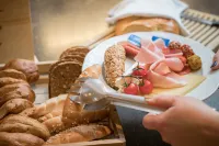 Wohlfühlhotel Schiestl - Breakfast