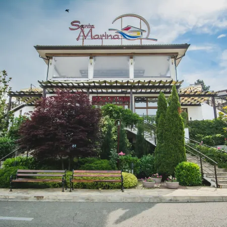 Santa Marina Holiday Village