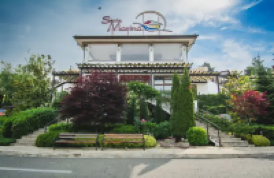 Santa Marina Holiday Village