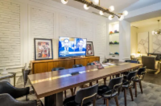 Le Méridien Indianapolis