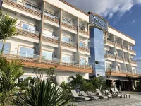 EM Royalle Hotel & Beach Resort Các khách sạn gần Iglesia ni Cristo lokal ng San Juan La Union